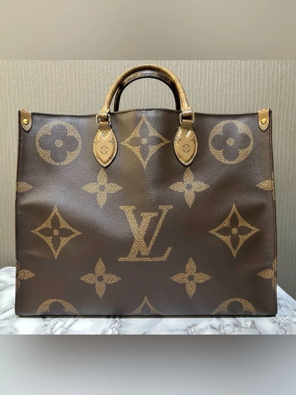 Louis Vuitton Reverse Monogram OnTheGo